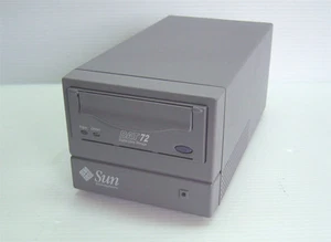 Lecteur couleur gris externe SUN 380-0993 3800993 DDS5 DAT72 SG-XTAPDAT72-D SCSI - Photo 1/2