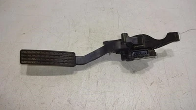 Electronic Accelerator Pedal ID: 25865203 Fits 08-12 Buick Enclave 667565 - Image 1 of 4