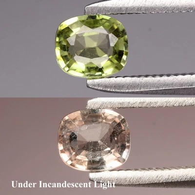 💎 0,47 quilates 5x4,2 mm VVS cojín cambio de color natural diáspora - piedra preciosa de pavo Foto 1 de 4