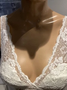 Schöner BH/Top in Gr. S von Ginatricot - Bild 1 von 3