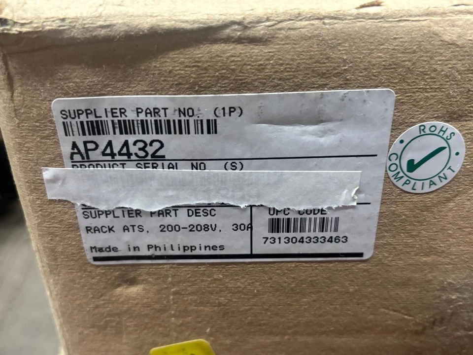 APC AP4432, RACK ATS, 200/208V, 30A Automatic Transfer Switch - Image 1 of 4