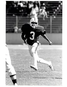 1984 Original Photo Stanford Cardinal Football WR Jeff James in game action - Picture 1 of 2