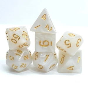 Nuevo juego de 7 Piezas Yeti Poliédrico Perlado Blanco con Bolsa de Dados D&D RPG - Imagen 1 de 3