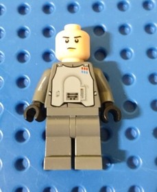 LEGO Star Wars General Maximillian Veers sw0289 Missing Helmet 8129