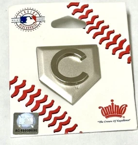 Chicago Cubs Pin Baseball Lapel Pin Home Plate - Picture 1 of 3
