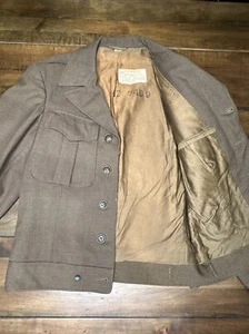 US Army WWII 1945 Jacket Field Wool OD Officer Sz 34 IKE Regular Military Green - Picture 1 of 12