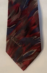 OSCAR DE LA RENTA STUDIO TWOTONE BURGANDY TIE - 4"WIDE X 56-1/2" LONG - EXC COND - Picture 1 of 4