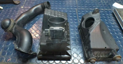 2005-2007 Ford Escape Air Cleaner Intake Box 3.0L OEM Mercury Mariner - Image 1 of 4