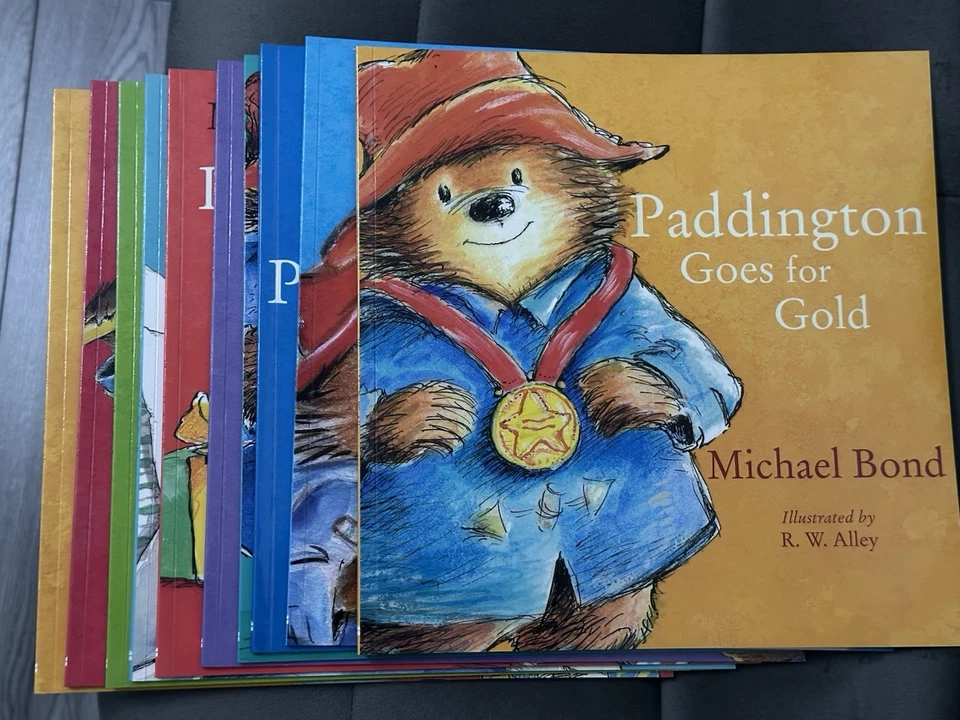 Paddington Bear Books by Michael Bond Set of 10 In Very Good Condition Books - Image 1 of 4