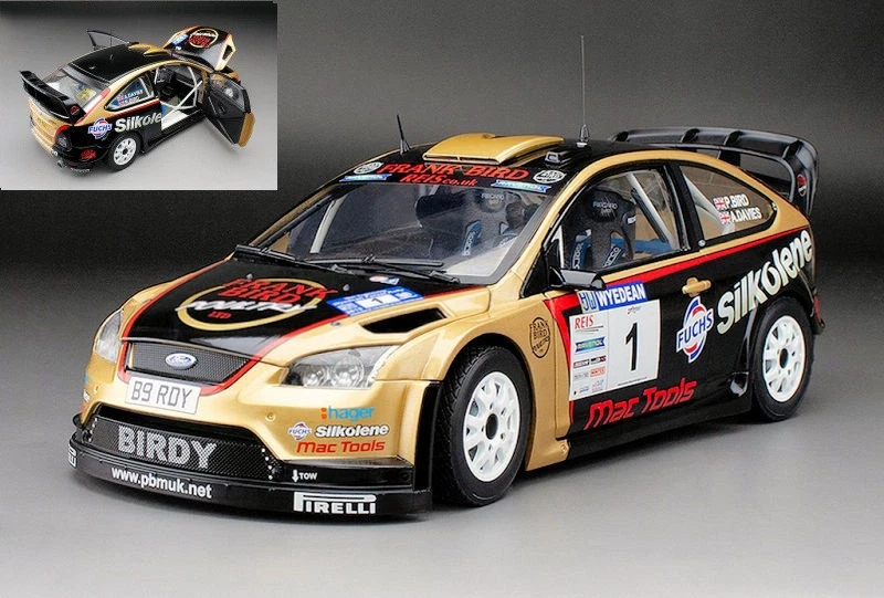 Modellino auto rally scala 1:18 SunStar FORD FOCUS RS WYEDEAN FOREST RALLY 20... - Immagine 1 di 1