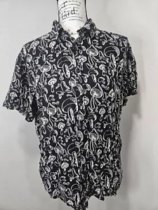 Hot Topic Mushrooms Button Down Short Sleeve M - Picture 1 of 4