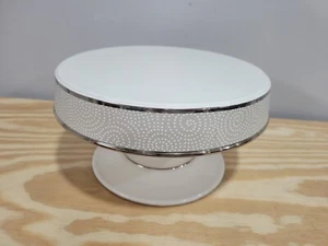 Lenox Pearl Beads 9" Porcelain Pedestal Cake Plate - Picture 1 of 6