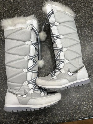 Nike Womens Swoosh Hi Winter Lace Up Boots White 333620 002 Size 6 Ski SnowBoots - Image 1 of 4