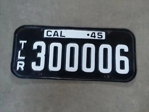 UNIQUE 1945 CALIF TRAILER LICENSE PLATE.....LOOK #300006 - Picture 1 of 2