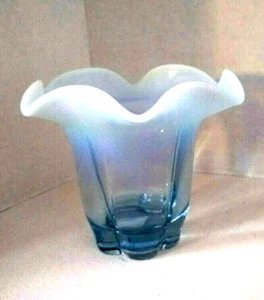 Vintage Duncan Miller Canterbury Blue Opalescent Vase Ruffled Rim - Picture 1 of 7