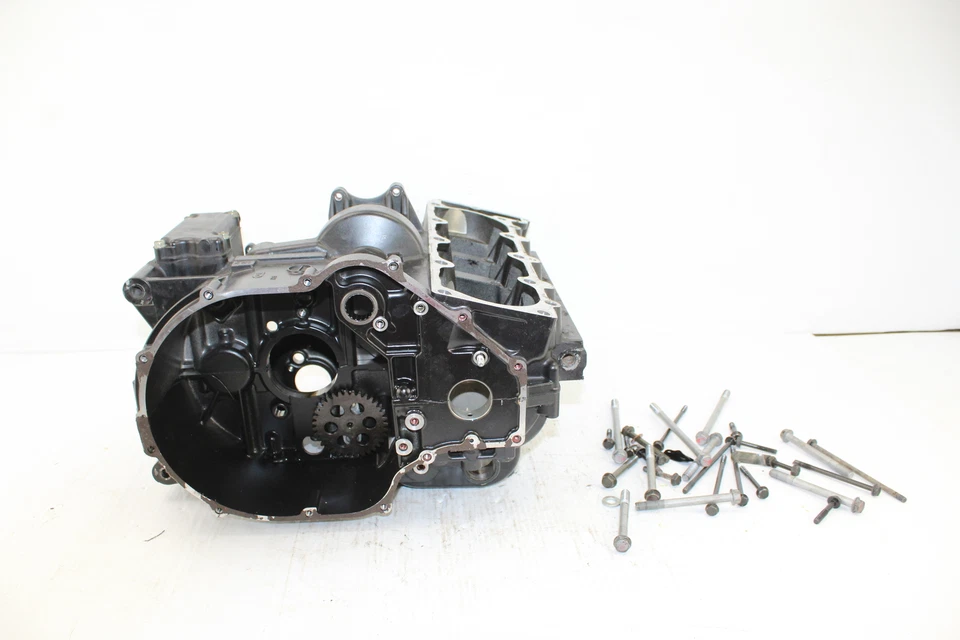 KAWASAKI ZR1200 ZRX1200 ZRX1200R ENGINE MOTOR CRANKCASE CRANK CASES BLOCK - Image 1 of 4