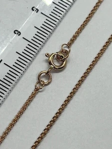 Cadena espiga de eslabones redondos de oro rosa de 9 quilates de 1,3 mm de 20"/50 cm (RSP25) - Imagen 1 de 4