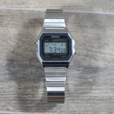 Skmei Hombre Clásico Transparente Reloj Digital Retro Alarma Correa de Metal Fecha Tono Plateado Foto 1 de 4