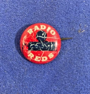 VINTAGE 'Radio Reds' Button Pin - David C. Cook Pub. - Elgin - COOL! - Picture 1 of 2