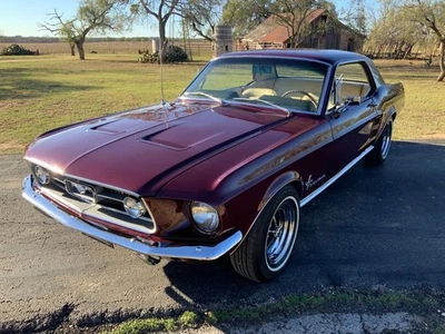 Ford Mustang 1967 V8 cupé aire acondicionado PS PB Foto 1 de 4