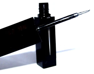 Givenchy Phenomen Eyes Liner No. 01 Shimmer Silver - Bild 1 von 2