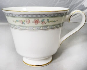 CHATHAM H5141 by Royal Doulton Tea Cup NEW NEVER USED made in England - Picture 1 of 5
