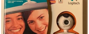 LOGITECH QuickCam Zoom For Live Video Snap Pics & has Microphone for Chats - Picture 1 of 4