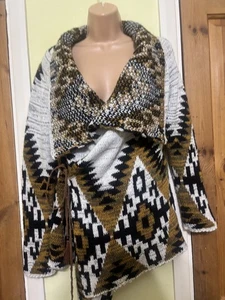 Damen Frauen Strickjacke Größe UK 12/14. - Bild 1 von 4