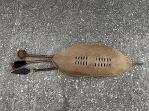 African Zulu Warrior Shield Unique Decor Real Hide w/ Spear - Bild 1 von 6