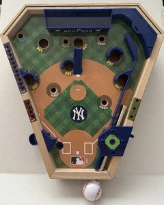 Yankees MLB Veranda Klassiker Baseball Flipper Handarbeit nur für Ersatzteile - Bild 1 von 5