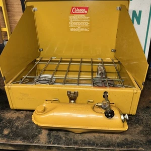Vintage Coleman Dual Burner Camp Stove Rare Yellow Color 1972! Model 425E - Picture 1 of 12