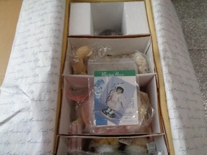 Limitierte Auflage Cindy Marschner Rolfe 21 Zoll Porzellanpuppe auf der Messe - Bild 1 von 5