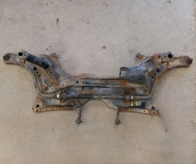Suzuki SX4 2007-2013 hatchback delantero travesaño motor base montaje OEM Foto 1 de 4