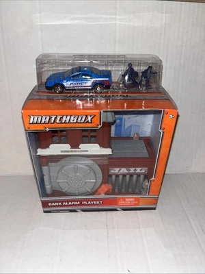Matchbox 2012 Bank Alarm Playset w/Police car & Figures - Image 1 of 4