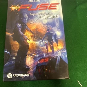 Fuse - "This Game Will Self-Destruct In 10 Mins" - Dice/Card Game - Picture 1 of 5