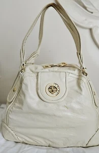Marc By Marc Jacobs Large Cream Leather Handbag Gold Turnlock 2 Handles Zipper - Picture 1 of 14