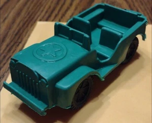 Vintage Green Plastic Military Style JEEP Marked No. 702 Made In Hong Kong Rare - Picture 1 of 7