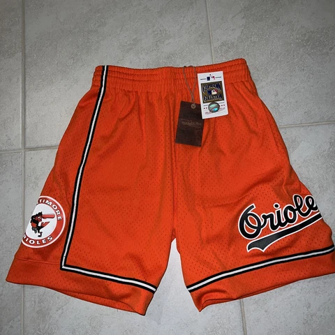 Mitchell & Ness Baltimore Orioles Team ID Mesh Shorts Men’s Sz M Orange MLB New Cover