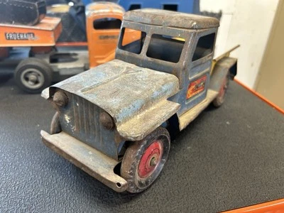 1950s Rare Blue Marx Towing Service Jeep Truck Toy - Image 1 of 4