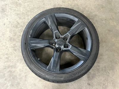 ⭐2016-2018 CHEVROLET CAMARO WHEEL RIM TIRE 245/40/20 20X8.5 BLACK OEM LOT2656 - Image 1 of 4