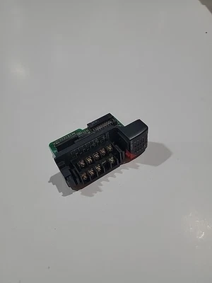 AUTOMATION DIRECT D2-08TD1, DISCRETE OUTPUT MODULE 12-24VDC *Missing Cover Door* - Image 1 of 4