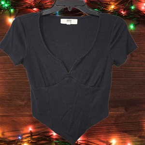 Madden NYC Black Crop Top Womens Size Small - Picture 1 of 4