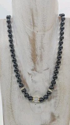 Collar Gargantilla Hematita Cuentas Bola Negra Nudo a Mano Tono Dorado y Plata Pesado Foto 1 de 4