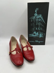 Salvatore Ferragamo De Colección Rojo Mary Jane Zapatos Tacón Gatito Talla 7 AA - Caja Original - Imagen 1 de 24