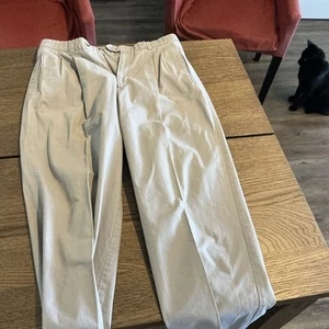 Lord & Taylor Casual Khaki Pants-100% Cotton-Made In USA-33x30 - Picture 1 of 18