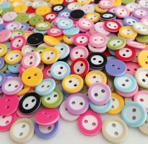 500pcs Mixed Color Round 2 Holes Resin button Sewing Scrapbooking 11mm erk512 - Picture 1 of 7