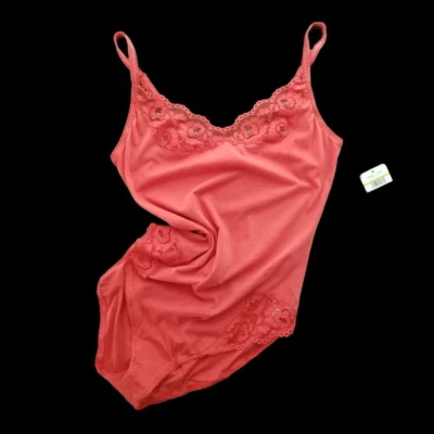 Intimately Free People | Side of Sass Lace Trim Bodysuit | sz SP | Red | NWT - Image 1 of 4