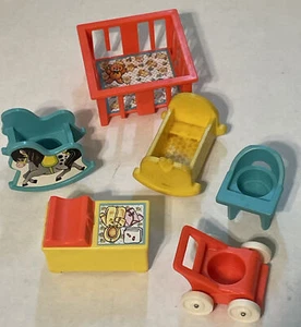 Vintage Fisher Price Little People Play Family Nursery Lot 6 Pc Furniture - Picture 1 of 8