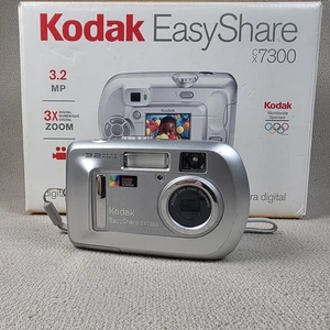 Kodak EasyShare CX7300 3.2mp Digital Compact Camera W/Manual & Box Works - Picture 1 of 5