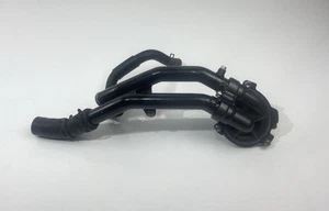 ♻️ Yamaha YZF R7 2022 - 2025 Water Pump Housing Cover with Pipes & Bolts ♻️ - Picture 1 of 16